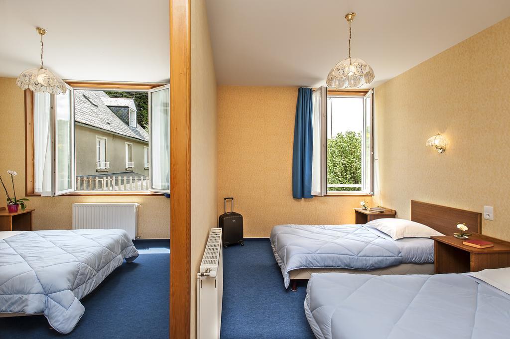 فندق Le Relais De L'Aubrac ناسبينالز المظهر الخارجي الصورة